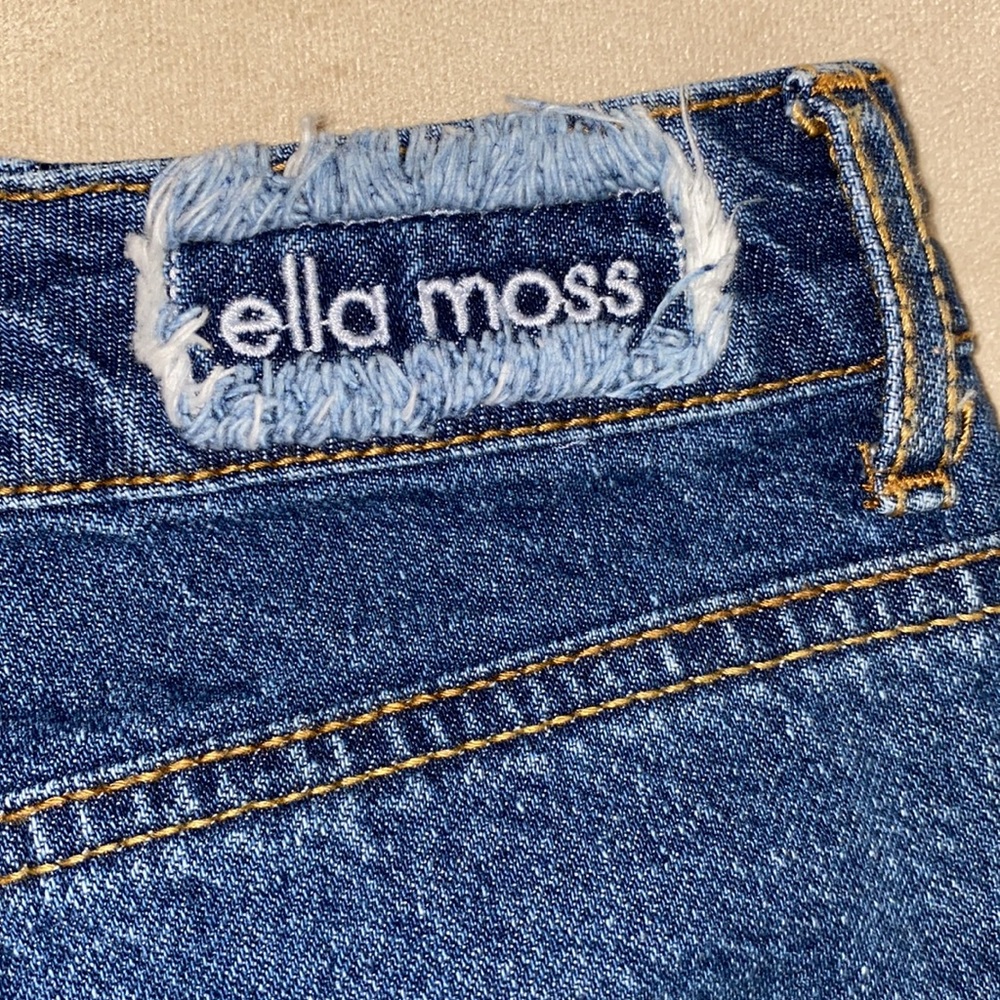 Scrolling Frayed Seam Jean Mini Skirt - Picture 5 of 8